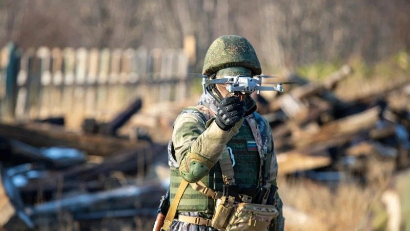 Сахалинские военнослужащие 68-го армейского корпуса приготовили видеопоздравление к 9 мая