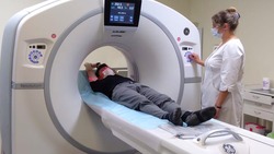 Новейший томограф привезли в КДЦ Сахалина