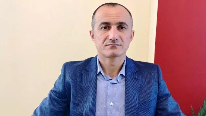 Новый депутат незаметно пришел в Сахалинскую областную Думу