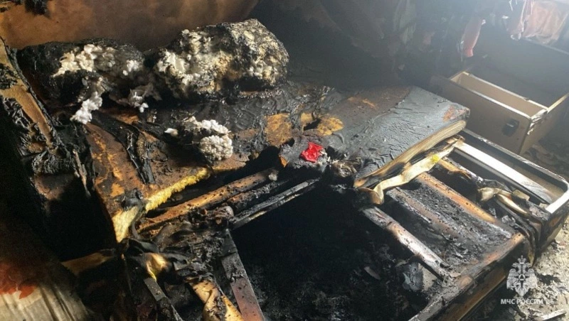 Пятилетняя девочка погибла при пожаре в запертой комнате общежития в Хабаровске