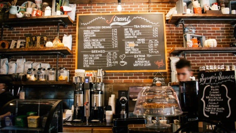 Серийных грабителей, забиравших еду и деньги из кафе, поймали на Сахалине