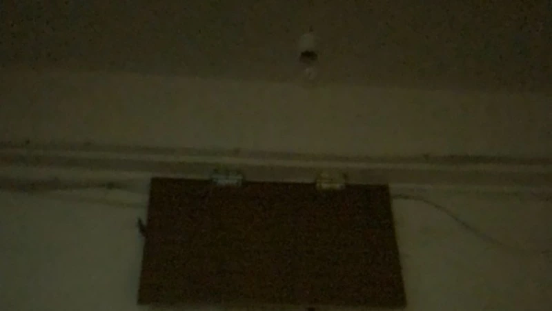 Год в полной темноте живут жители одного из домов в Южно-Сахалинске