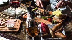 Южно-сахалинский ресторан потратит больше 300 тысяч рублей на «русский» ребрендинг