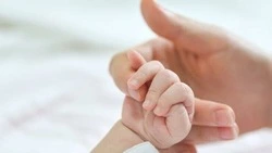 В Госдуме РФ одобрили сохранение пособий при досрочном выходе из декрета