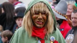 «Обжорные ряды», много блинов и спорт: Южно-Сахалинск два дня будет праздновать Масленицу