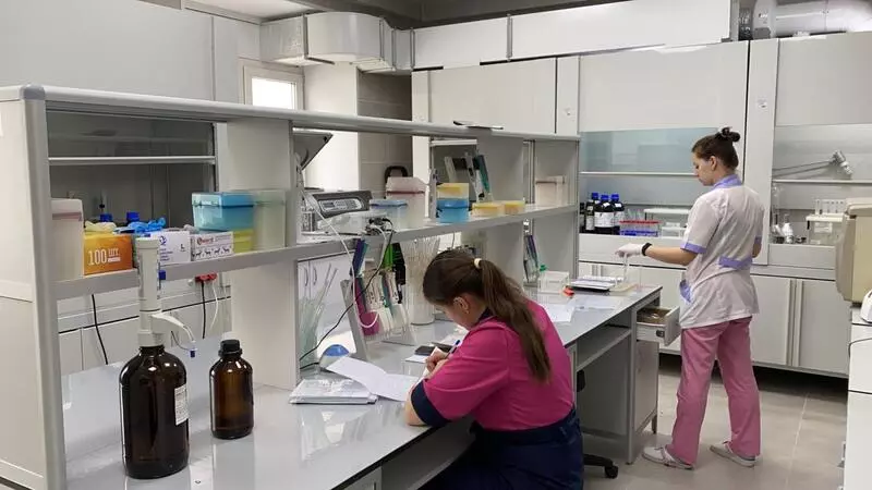 Опасных для человека паразитов обнаружили в рыбе на Сахалине