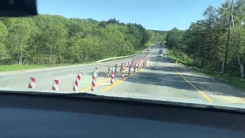 Столбопад: на трассе Южно-Сахалинск — Корсаков покосилась разметка 