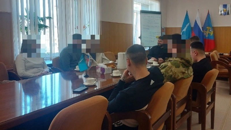 Мобилизованные жители Углегорского района приехали в первый отпуск