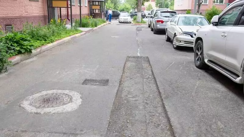 Назван срок ремонта разбитых дворов на Сахалине. Дата