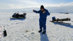 В первый раз на зимней рыбалке! Ловим и готовим ЗУБАРЯ, советы и хитрости!