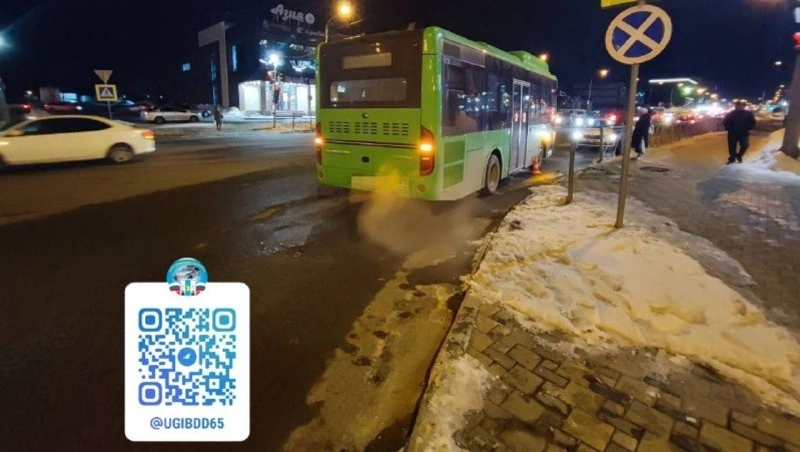 Водитель пассажирского автобуса сбил пенсионерку в Южно-Сахалинске