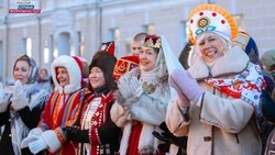 Сахалинская область присоединилась к рекорду России на Слете послов гостеприимства