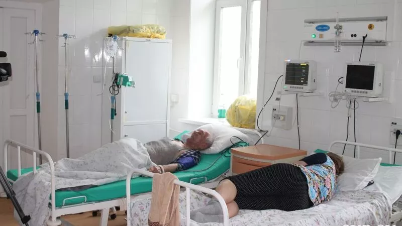 Врач рассказал, как откачивают сахалинцев с алкогольным психозом