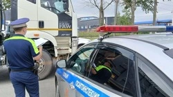 Попался на видео в соцсетях: молодому сахалинцу грозит лишение прав за опасный выезд на встречку