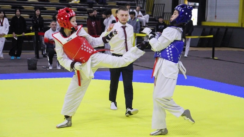 Чемпионат и первенство ДФО по тхэквондо ВТФ открыли в Южно-Сахалинске