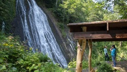 Виды самого высокого водопада показали путешественники на Сахалине 