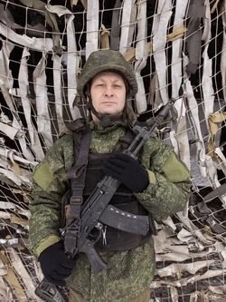 Техника с позывным «Улитка» с Сахалина наградили медалью Суворова за мужество в зоне СВО