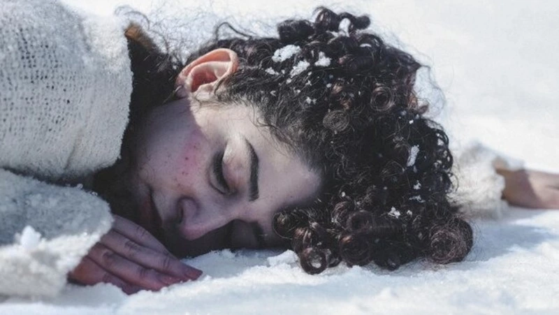 На Сахалине мужчина из ревности убил свою жену и сбросил тело в канаву 