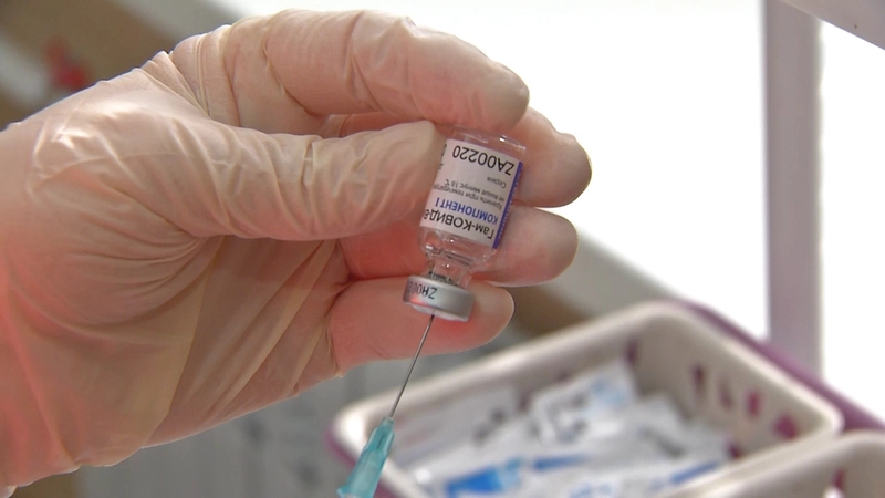 «Спутник Лайт» в пути. Вакцину на один укол завезут на Сахалин через неделю