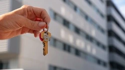 Житель Приморского края сдал несуществующую квартиру сахалинцу и получил путевку в суд