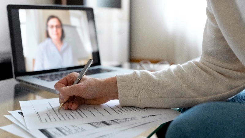 Работников и студентов СахГУ перевели на дистанционку из-за метели