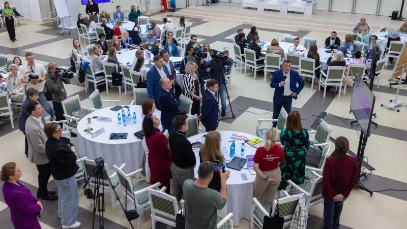 На очном этапе «Акселератора регионов» обсудили развитие кадрового потенциала Сахалина