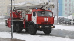 Более 15 пожарных тушили загоревшийся дом в Ногликском районе 