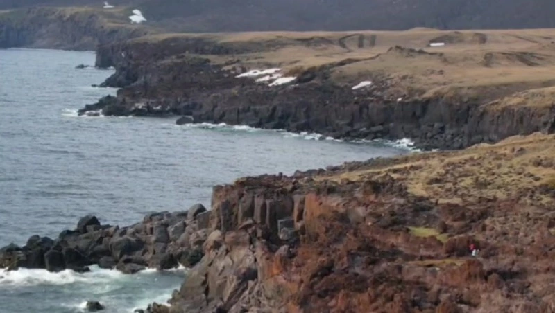 «Нереально красивый остров»: Итуруп показали с высоты птичьего полета