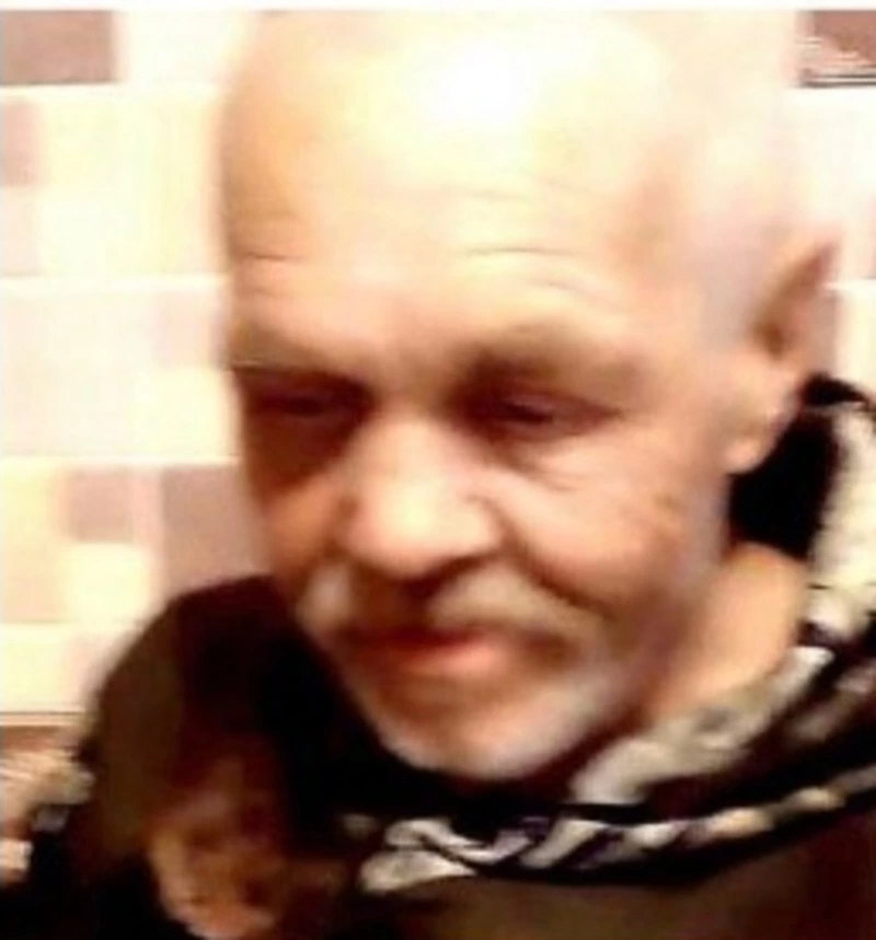 В Поронайске ищут немолодого мужчину с татуировкой