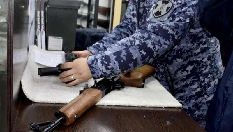 Сотрудники Росгвардии изъяли у сахалинцев 16 единиц оружия