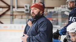 «Кристалл» и «Вулкан»: Александр Скворцов о хоккейном сезоне 2023/2024 на Сахалине