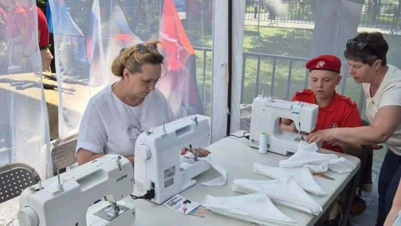Новая партия одежды для фронта: как сахалинские волонтеры поддерживают участников СВО