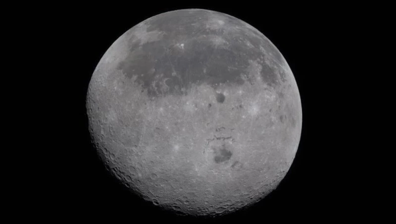 Лунная экспедиция США завершила облет Луны и теперь возвращается на Землю