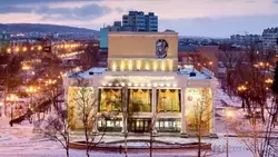 Без пяти столетие: главные вехи в 95-летней истории сахалинского Чехов-центра