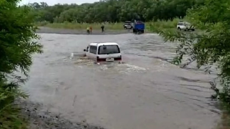 Сахалинец утонул, переправляясь через реку Урюм на автомобиле