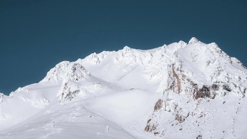 Лавинную опасность прогнозируют в Сахалинской области с 11 по 13 марта