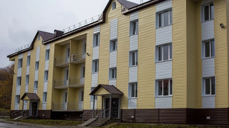 В селе Огоньки новоселье справят 24 семьи