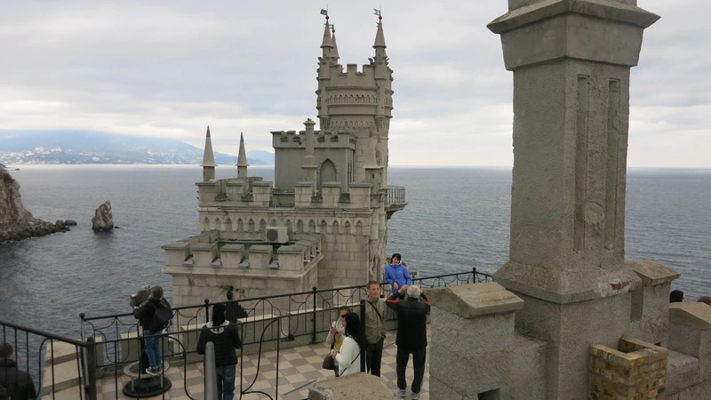 Охотников будут проверять психиатры, сахалинцы выбрали Крым вместо Сочи. Главное на утро 13 мая