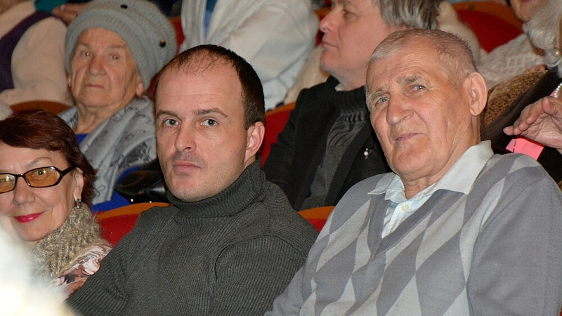 Сахалинский театр подарил инвалидам «Шутки Чехова»