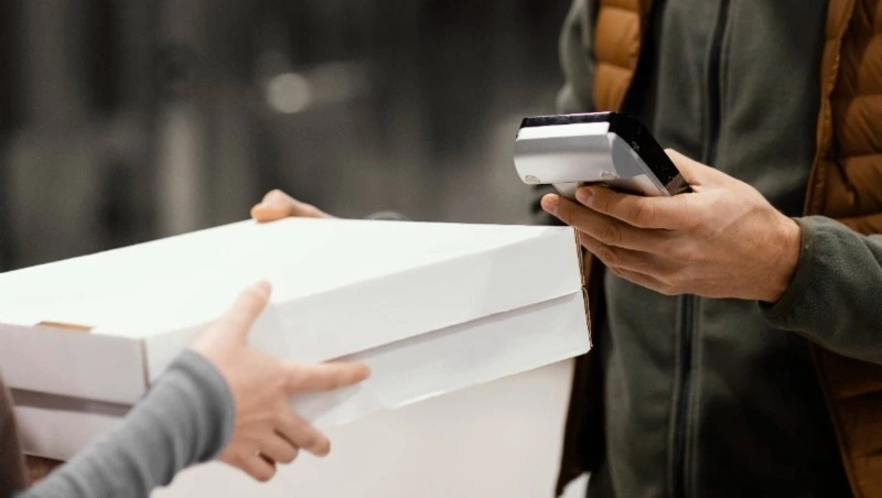 Билайн запустил доставку девайсов в пункты выдачи заказов по всей России