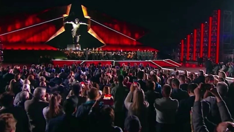 Путин вручил Звезду Героя России жителю Сахалина из экипажа танка «Алеша»