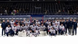 «Сахалинские Акулы» победили в хоккейном турнире