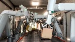 Уровень роботизации на Дальнем Востоке обсудили на ВЭФ-2025