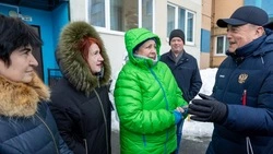 Валерий Лимаренко проверил, как УК справились с расчисткой дворов в Южно-Сахалинске