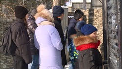 Школьники из рухнувшего дома в Тымовском посетили зоопарк в Южно-Сахалинске