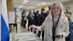 Анастасия Киктева проголосовала на выборах президента РФ на Сахалине 