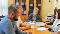 Елена Касьянова поддержала идею переноса воинского захоронения села Пильво в мемориальный комплекс