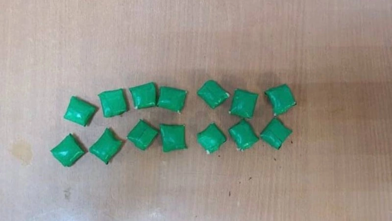 В Южно-Сахалинске задержали курьера с партией мефедрона