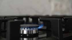 Двое жителей Охи погибли из-за отравления угарным газом