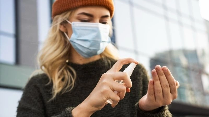 Ковид в офисах: почти в половине компаний Сахалина отметили рост заболеваемости